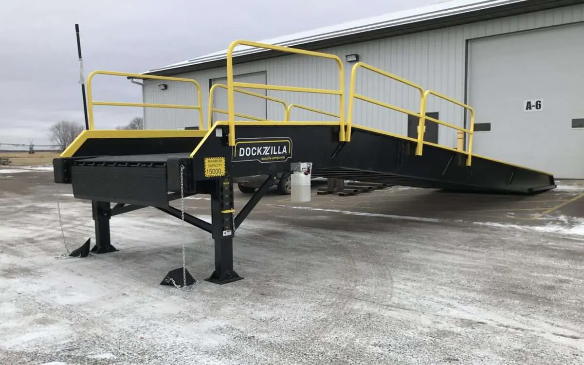 Adjustable Height Loading Dock Adjustable Height Loading Dock